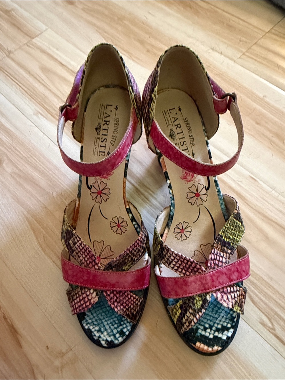 L'ATISTE Pink Multicolor Snake-Print Strappy Heels